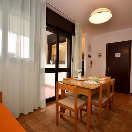 Condominio Alemagna Апартаменты *